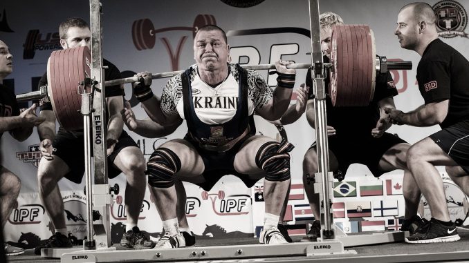 squat-yaparken-dikkat-etmeniz-gereken-3-mekanik-kural