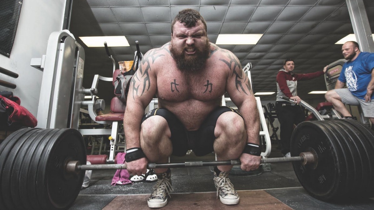 eddie-hall-100-metre-skierg-rekorunu-kirdi eddie-hall-100-metre-skierg-rekorunu-kirdi